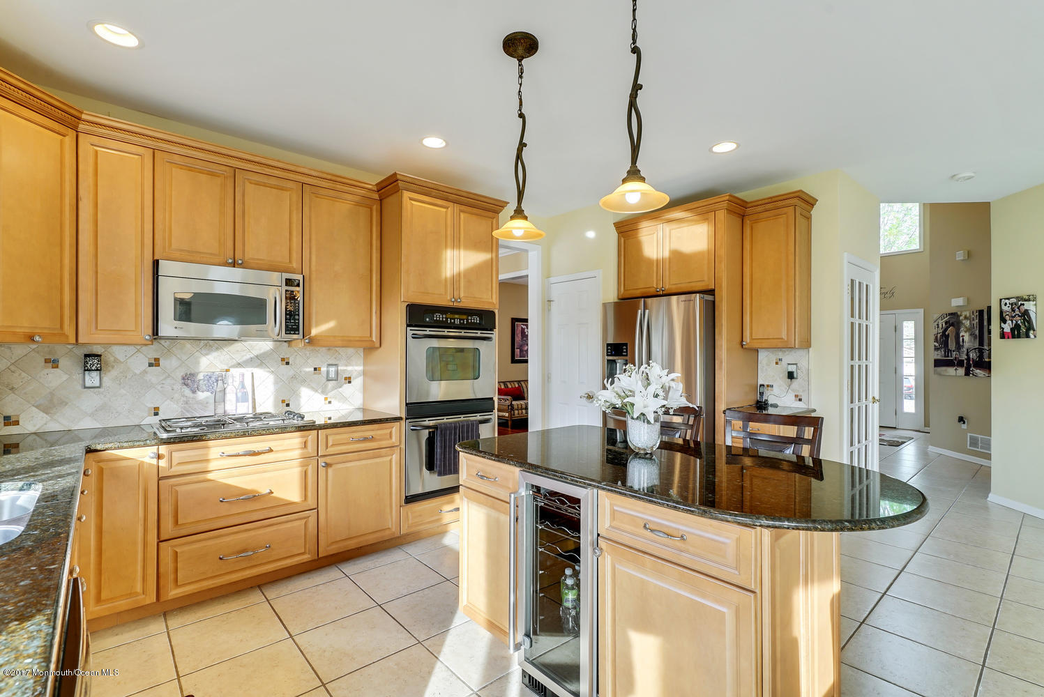 23 Bloomfield Road Manalapan, NJ 07726 - Photo 19 of 48 23 Bloomfield Rd Manalapan-large-020-32-