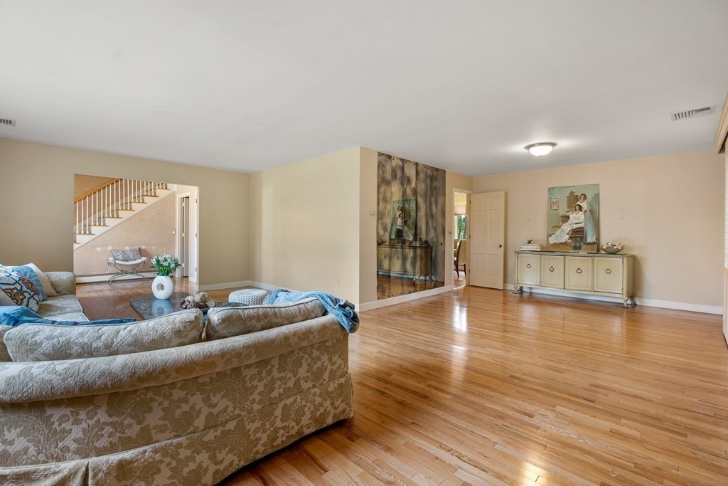 16 Carlton Road Marblehead, MA 01945 - Photo 8 of 42 a living room with furniture and wooden floor