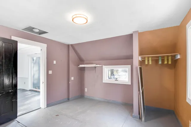 $450,000 | 8 Beech Hill Road, Blue Hill, ME 04614