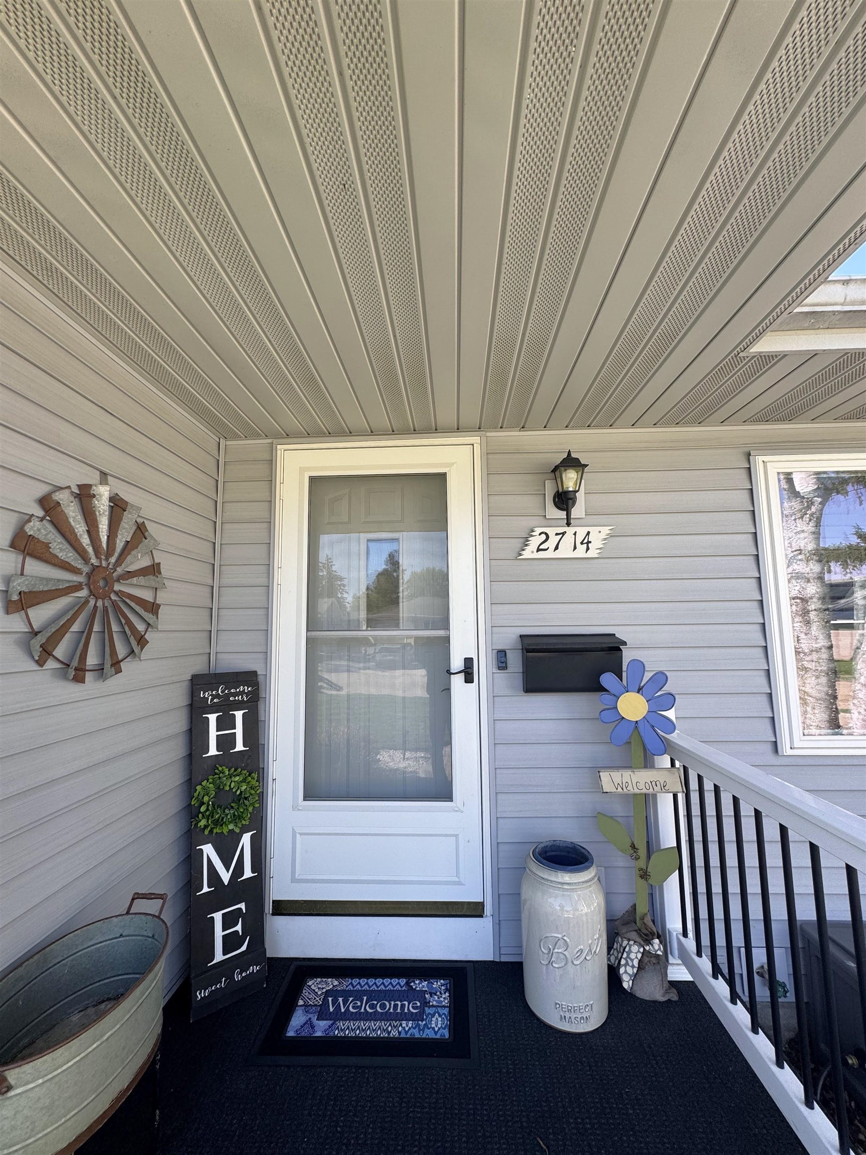 2714 8th Street Monroe, WI 53566 - Photo 2 of 61