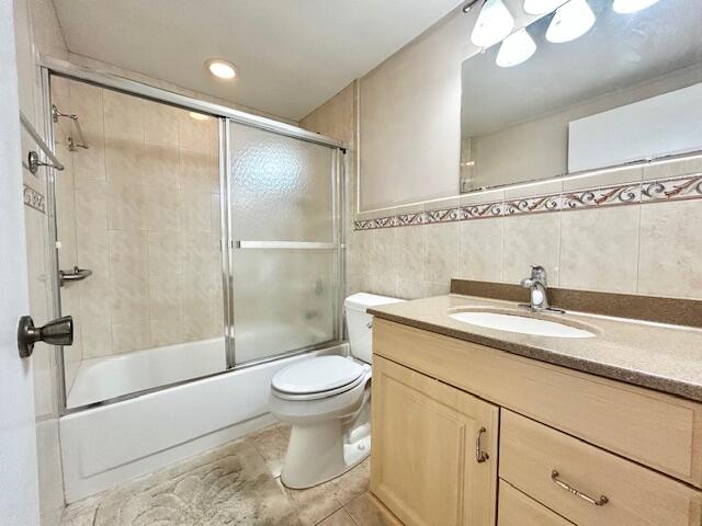 715 Normandy Lane Delray Beach, FL 33484 - Photo 24 of 43 IMG_2613