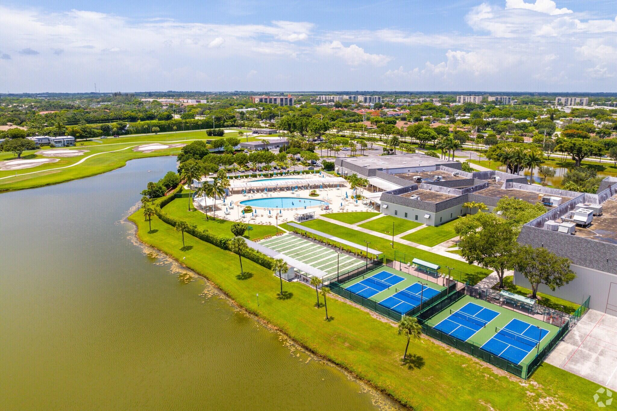 715 Normandy Lane Delray Beach, FL 33484 - Photo 42 of 43 kings-point-delray-beach-1