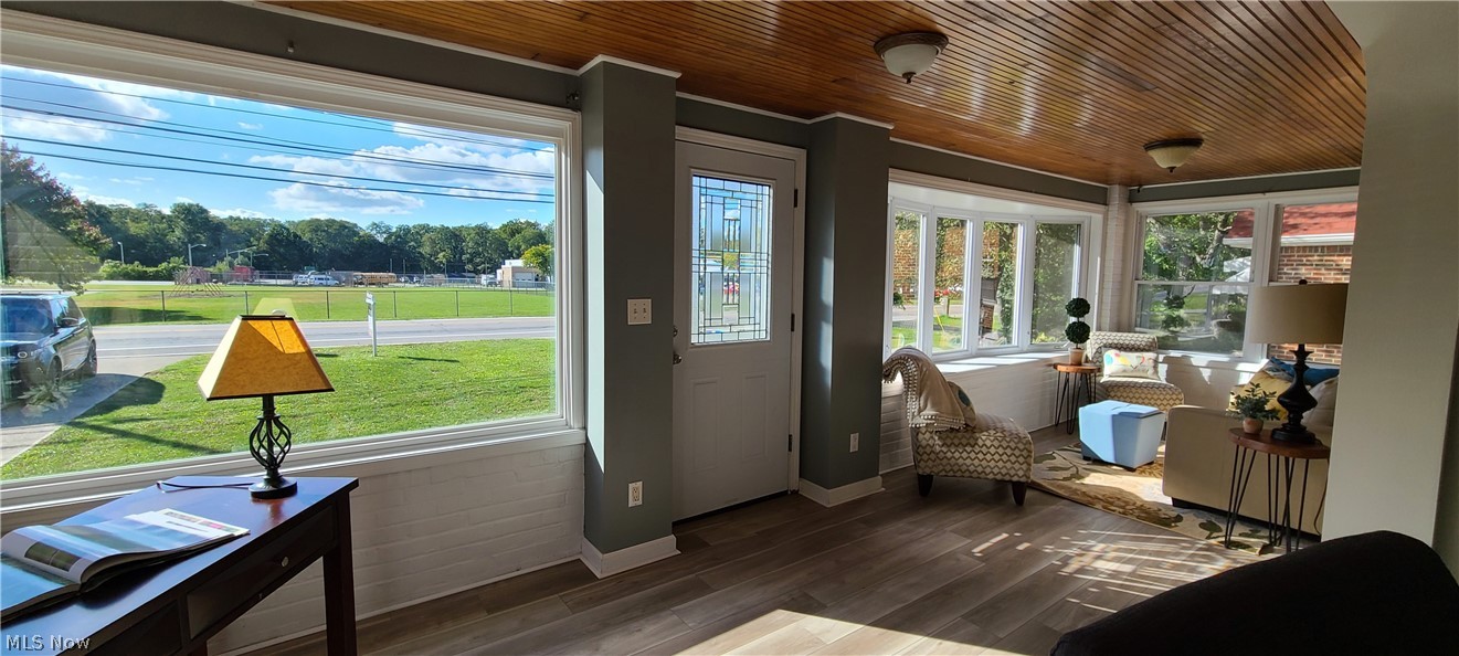 7079 Hopkins Road Mentor, OH 44060 - Photo 4 of 32