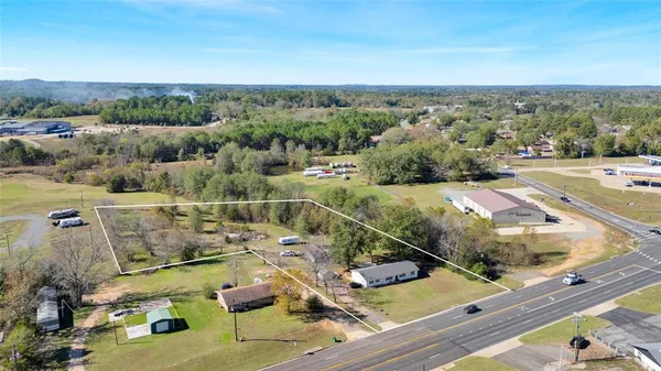 $314,998 | 6488 Highway 135, Kilgore, TX 75662