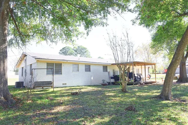 $315,000 | 6488 Highway 135, Kilgore, TX 75662