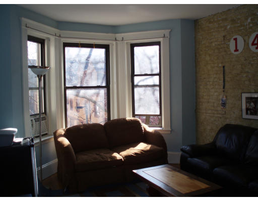39 Hemenway Street, Unit 14 Boston, MA 02115 - Photo 3 of 3