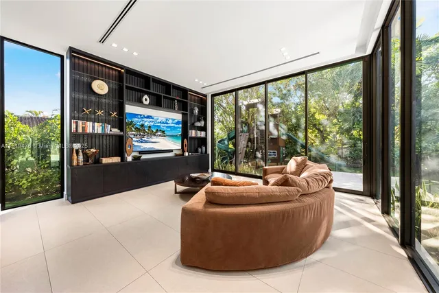 $6,439,000 | 1202 Northeast 93rd Street, Miami Shores, FL 33138