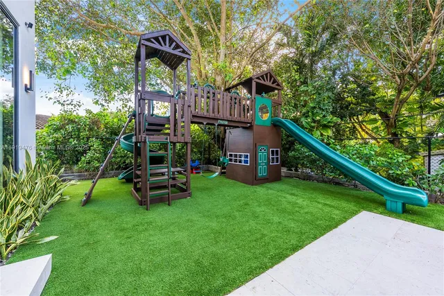 $6,439,000 | 1202 Northeast 93rd Street, Miami Shores, FL 33138