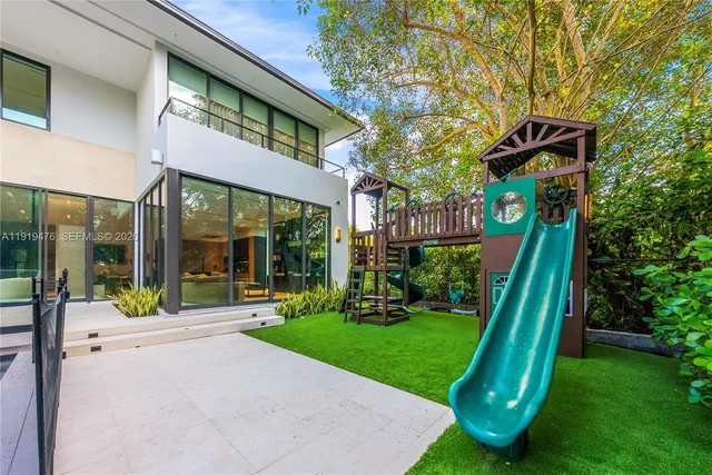 $6,250,000 | 1202 Northeast 93rd Street, Miami Shores, FL 33138