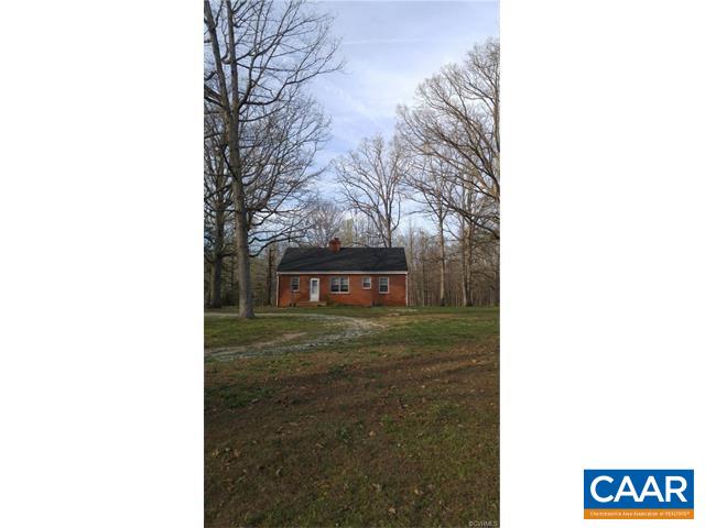 343 Lee Wayside Road Buckingham, VA 23921 - Photo 4 of 18 a view of a house with a yard