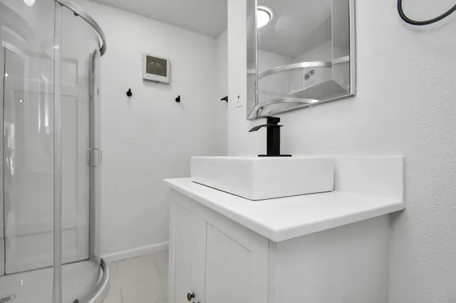 $1,200 | 11127 Melba Lane, Houston, TX 77041