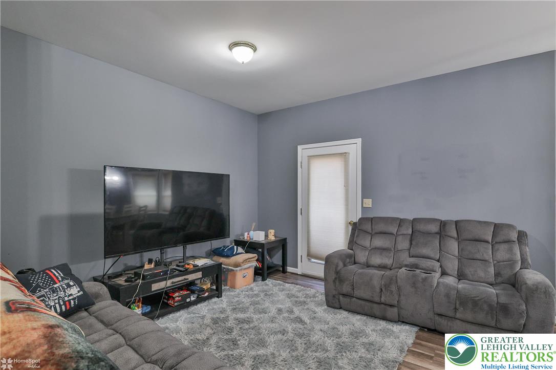 1285 Old Gate Road Northampton, PA 18067 - Photo 20 of 56 Gallery Image 20