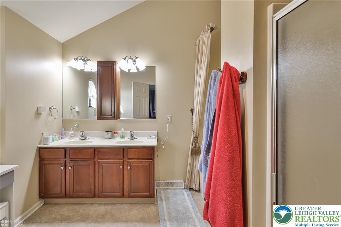 1285 Old Gate Road Northampton, PA 18067 - Photo 36 of 56 Gallery Image 36