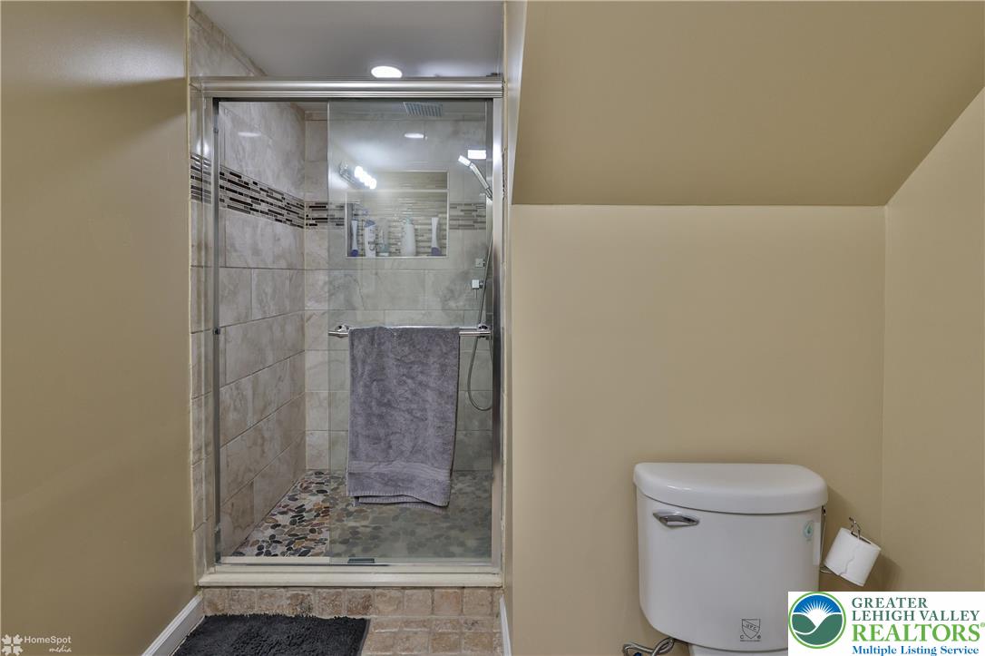 1285 Old Gate Road Northampton, PA 18067 - Photo 46 of 56 Gallery Image 46