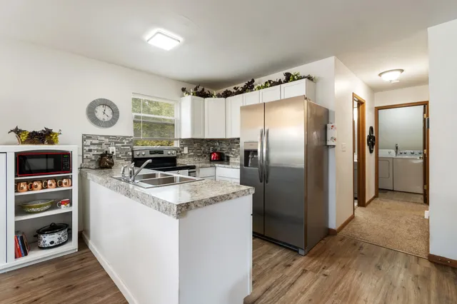 $185,900 | 12241 Grandview Drive, Jerome, MI 49249