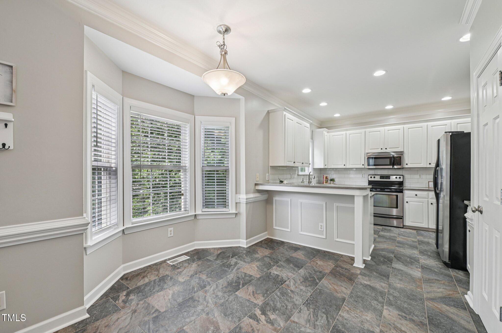 68 Jamison Drive Raleigh, NC 27610 - Photo 9 of 44 16-web-or-mls-Jamison Dr-S1608-016