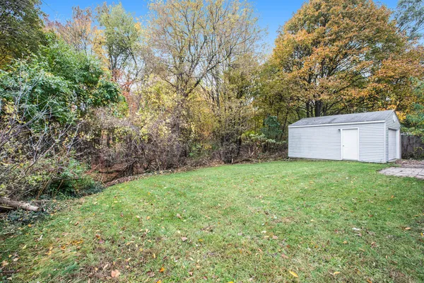 $1,475 | 822 Shumway Avenue, Portage, MI 49002