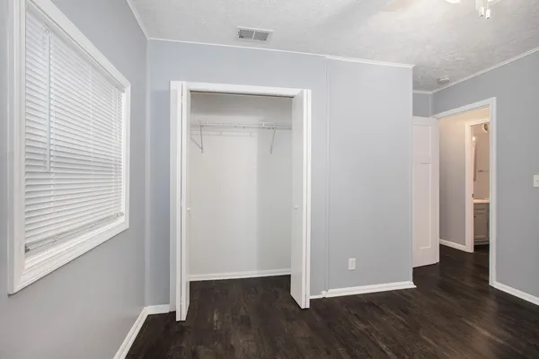 $1,475 | 822 Shumway Avenue, Portage, MI 49002