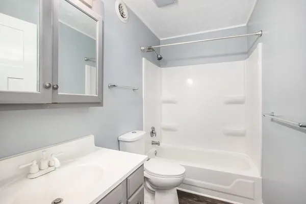 $1,475 | 822 Shumway Avenue, Portage, MI 49002