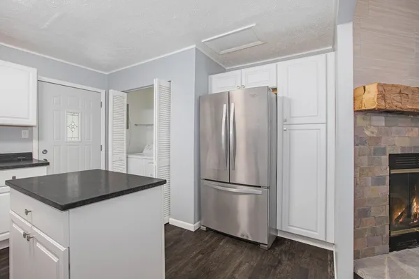 $1,475 | 822 Shumway Avenue, Portage, MI 49002