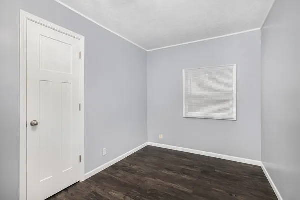 $1,475 | 822 Shumway Avenue, Portage, MI 49002