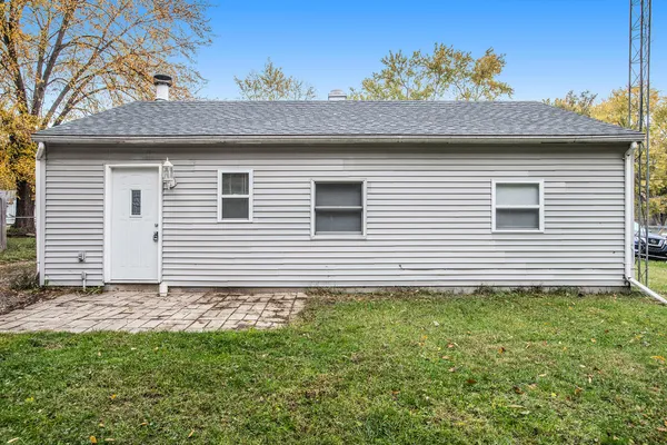 $1,475 | 822 Shumway Avenue, Portage, MI 49002