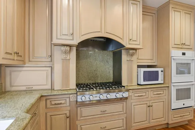 $7,500,000 | 27994 Via Ventana Way, Los Altos, CA 94022