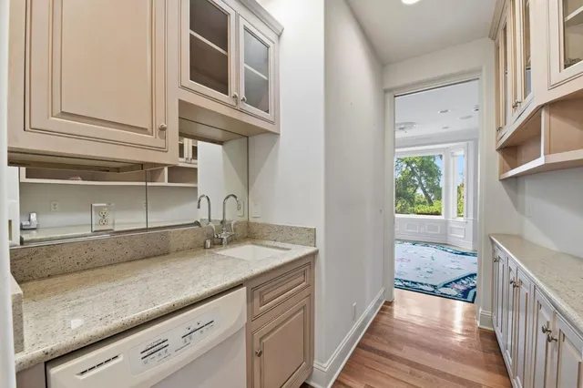 $7,500,000 | 27994 Via Ventana Way, Los Altos, CA 94022