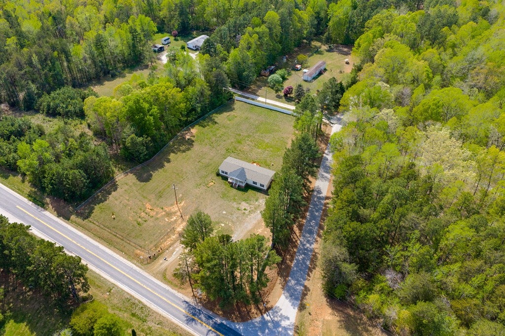 1473 Burkeville Road Victoria, VA 23974 - Photo 39 of 41 Gallery Image 39