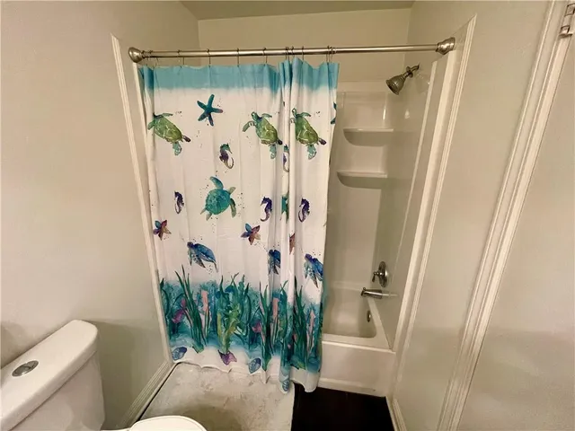 $260,000 | 215 Pineridge Court, Mandeville, LA 70448