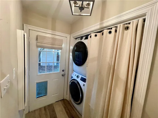 $260,000 | 215 Pineridge Court, Mandeville, LA 70448