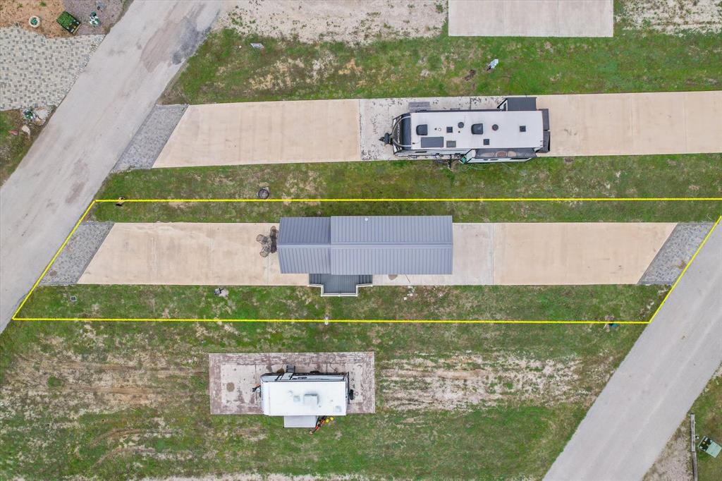 6388 Peninsula Road Kerens, TX 75144 - Photo 24 of 38 a view of a back yard with green space