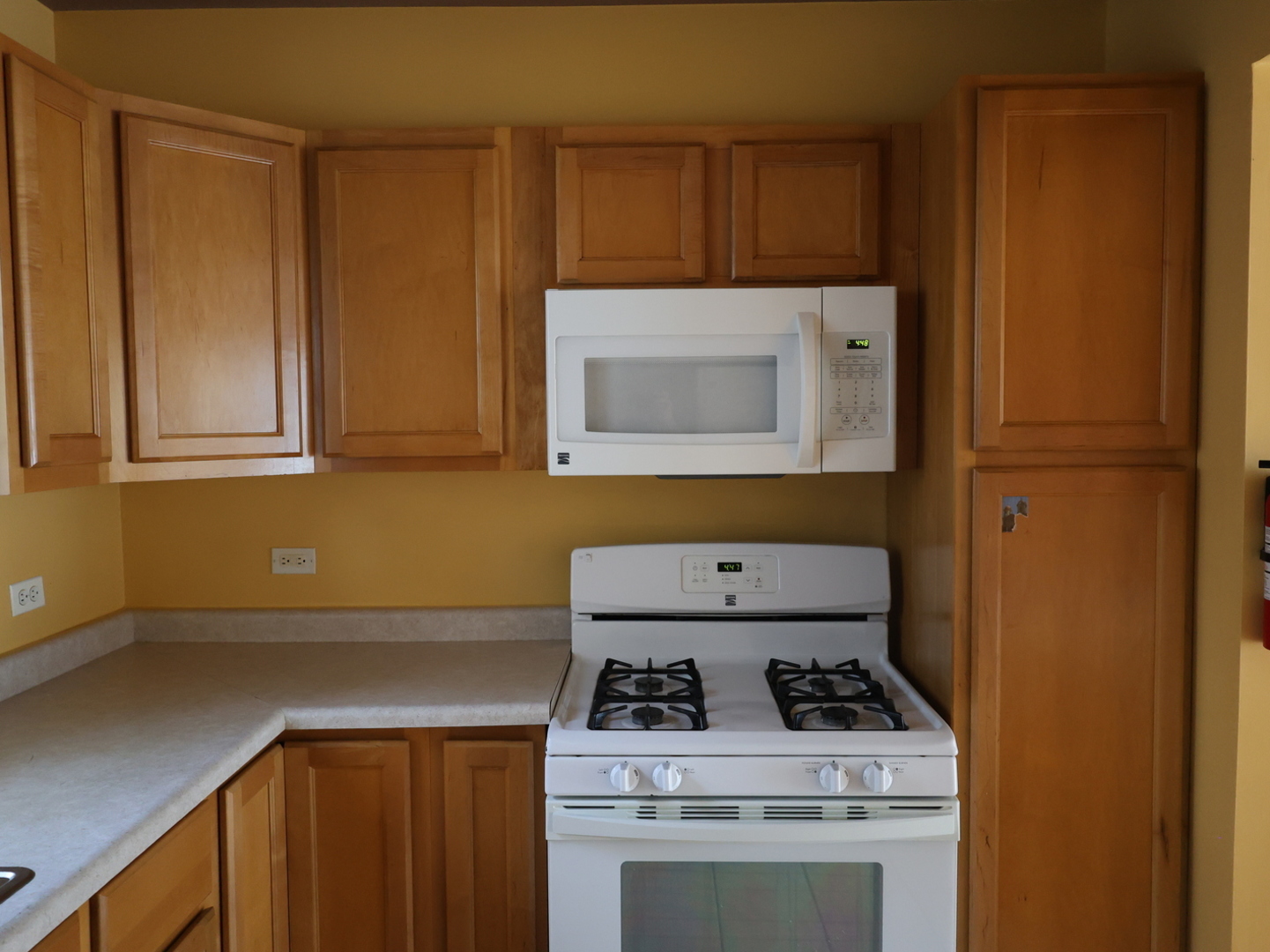 2911 Emmaus Avenue Zion, IL 60099 - Photo 11 of 28 a room with storage and utility