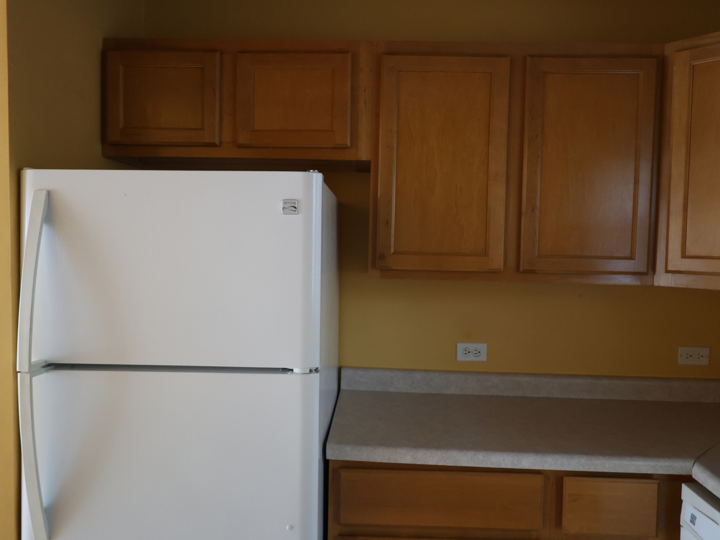 2911 Emmaus Avenue Zion, IL 60099 - Photo 12 of 28