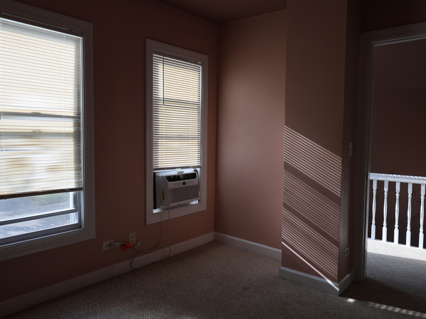 2911 Emmaus Avenue Zion, IL 60099 - Photo 24 of 28 a view of an empty room and a window