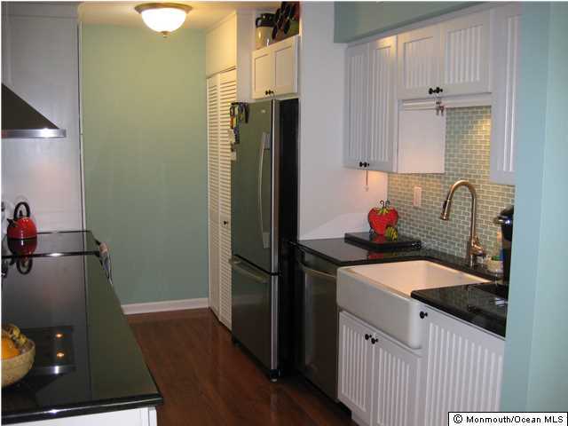 200 Portland Road, Unit B14 Highlands, NJ 07732 - Photo 3 of 24 Additional Photo