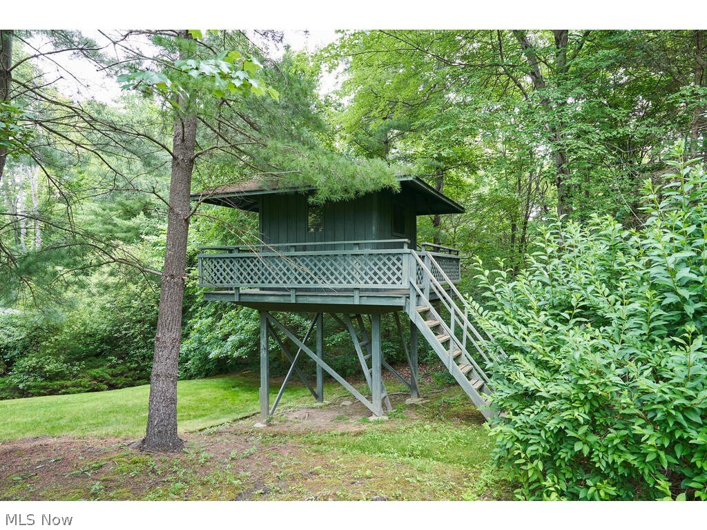 3000 Roundhill Road Akron, OH 44333 - Photo 44 of 45