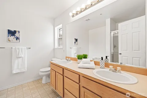 $590,000 | 4126 214th Street Southwest, Unit B, Mountlake Terrace, WA 98043