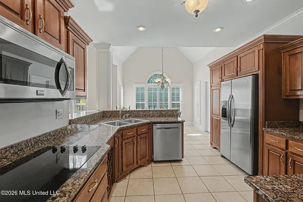 $475,000 | 8017 Camptown Lane, Olive Branch, MS 38654