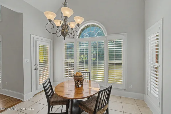 $475,000 | 8017 Camptown Lane, Olive Branch, MS 38654
