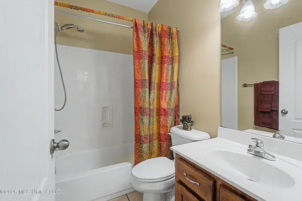 $475,000 | 8017 Camptown Lane, Olive Branch, MS 38654