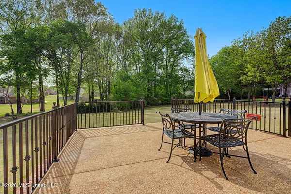 $475,000 | 8017 Camptown Lane, Olive Branch, MS 38654