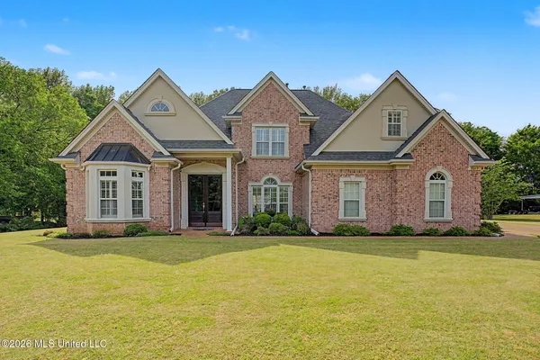 $475,000 | 8017 Camptown Lane, Olive Branch, MS 38654