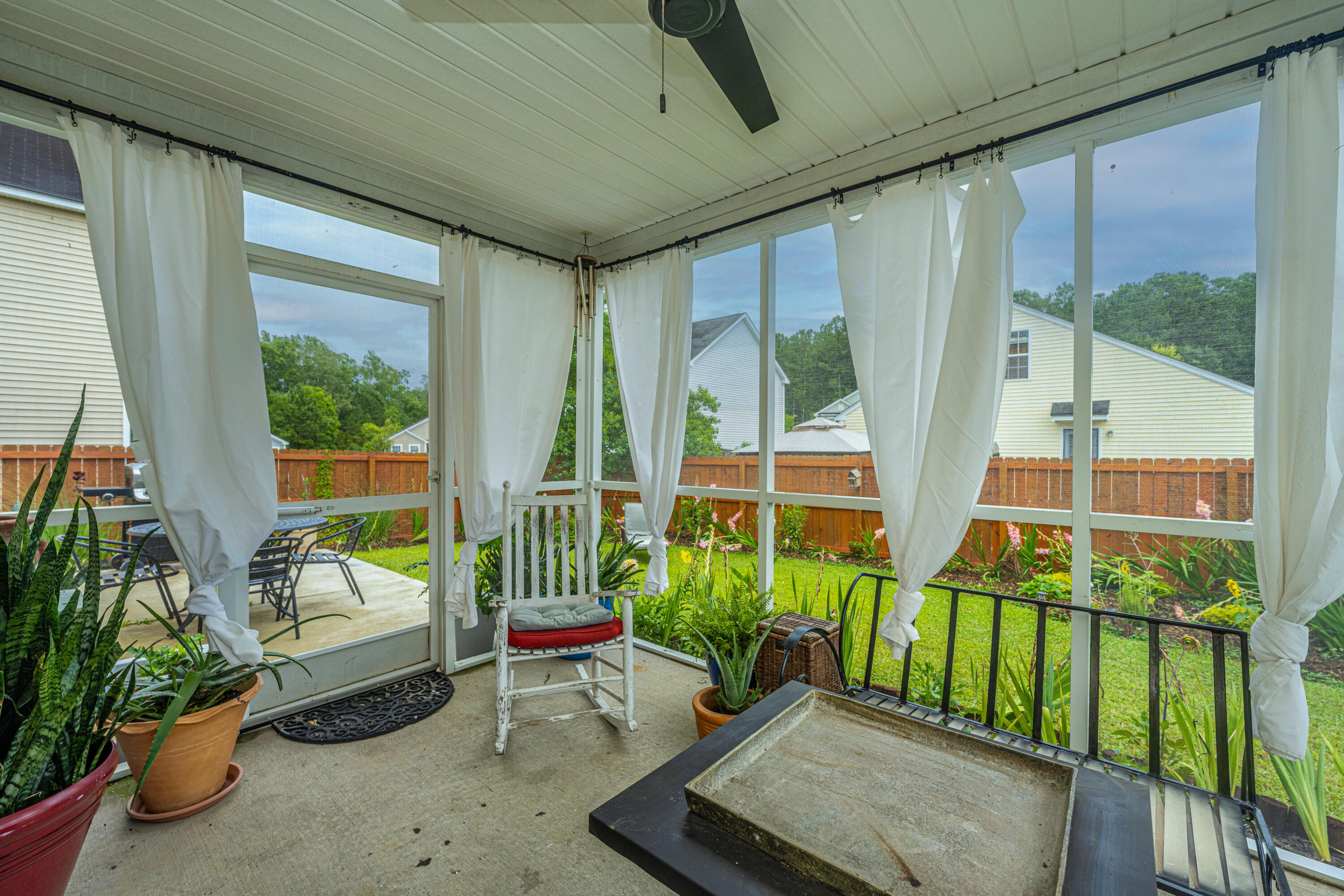 360 Briarbend Road Goose Creek, SC 29445 - Photo 6 of 70 360BriarbendRd37