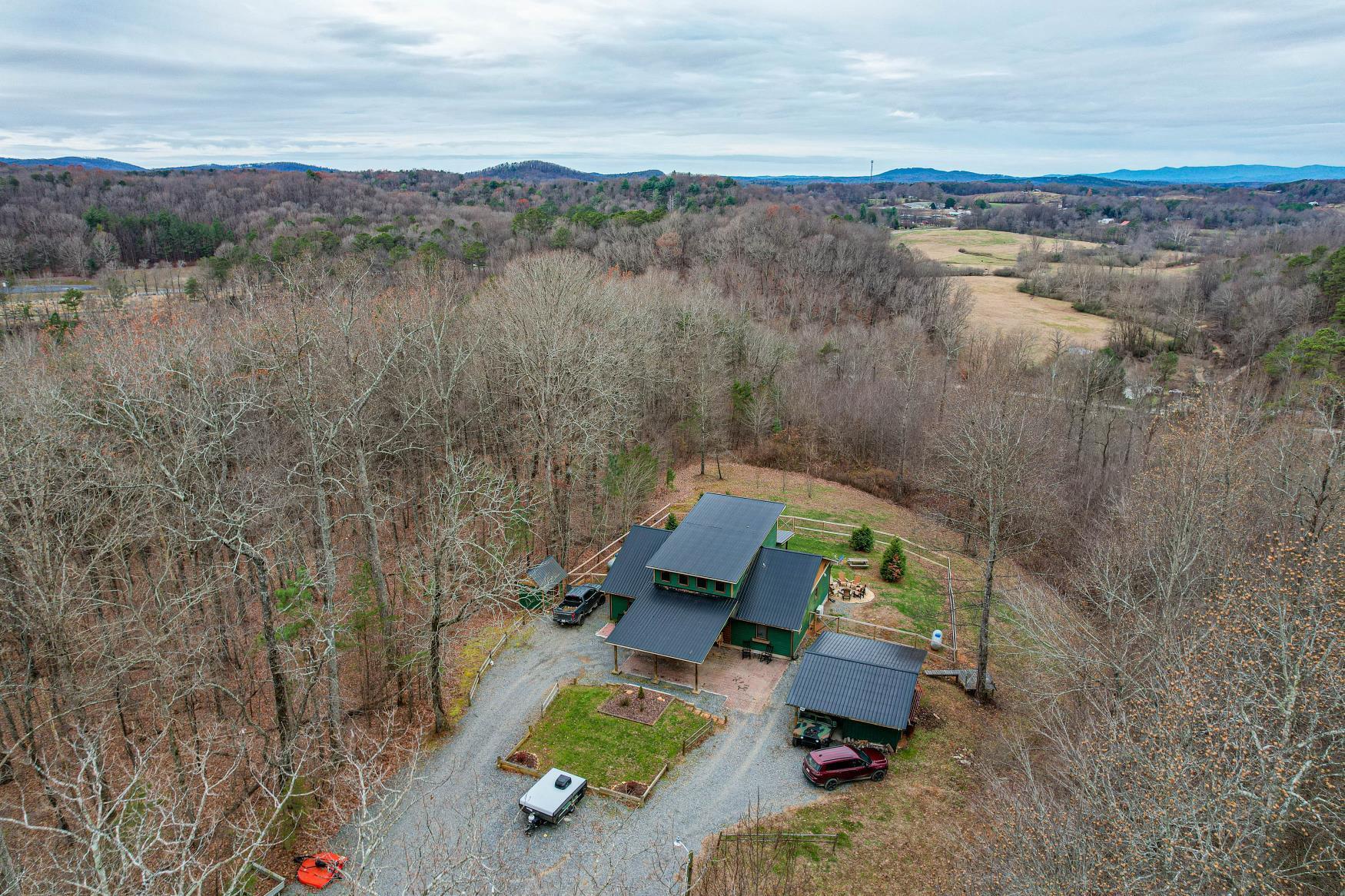 420 Piney Spur Road Ellijay, GA 30536 - Photo 4 of 80 c3