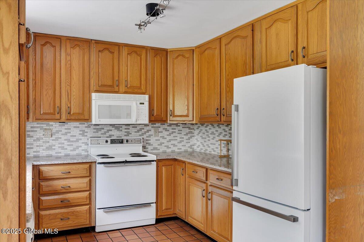 1754 Harlemville Road Ghent, NY 12037 - Photo 15 of 41 15-P1434539