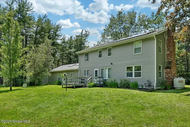 $669,000 | 1754 Harlemville Road, Ghent, NY 12037