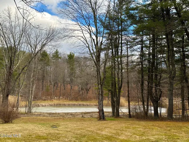 $669,000 | 1754 Harlemville Road, Ghent, NY 12037