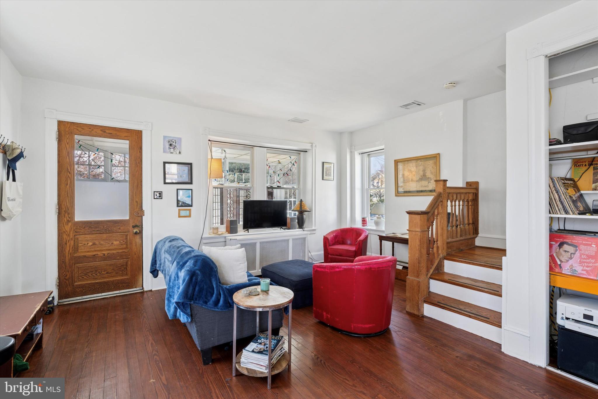 305 Grayling Avenue Narberth, PA 19072 - Photo 8 of 40 a living room with furniture and a flat screen tv