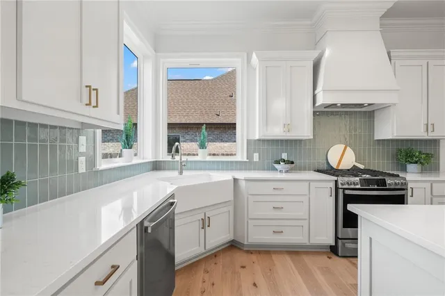 $465,000 | 2049 White Dove Drive, Madisonville, LA 70447